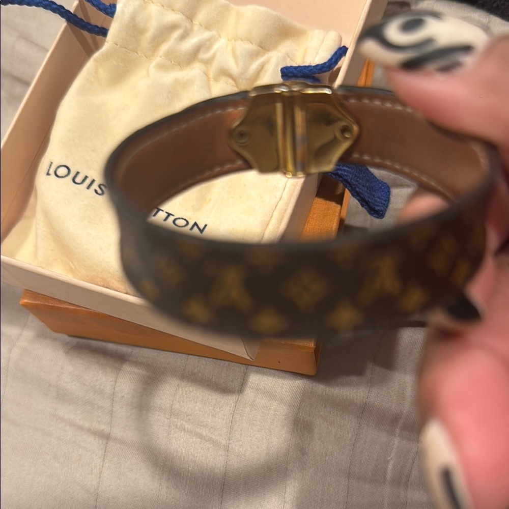 Louis Vuitton Nano Monogram Bracelet with Signature Design - Picture 6 of 8